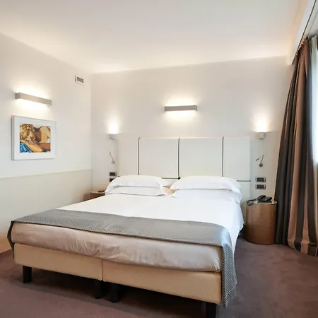 Plaza 4* Mestre