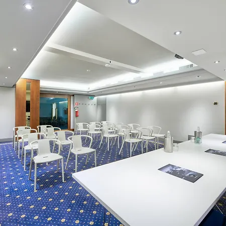 Hotel Plaza 4*