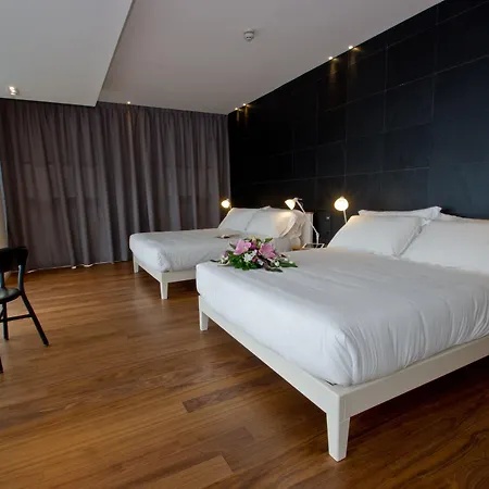 Hotel Plaza 4*