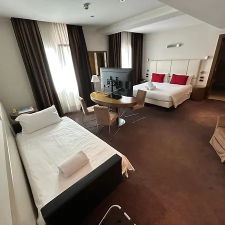 Plaza Hotel