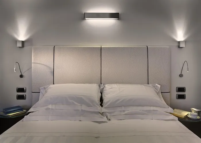 Plaza מלון מסטרה